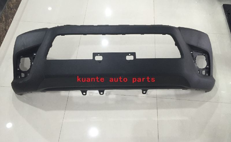 6,Toyota Hilux Front Bumper