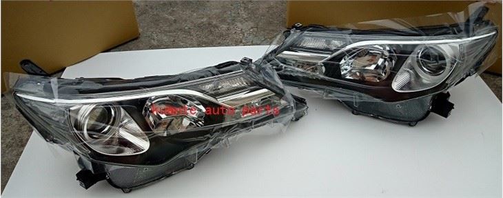 Toyota RAV4 2014 Headlight Halogen Head Lamp